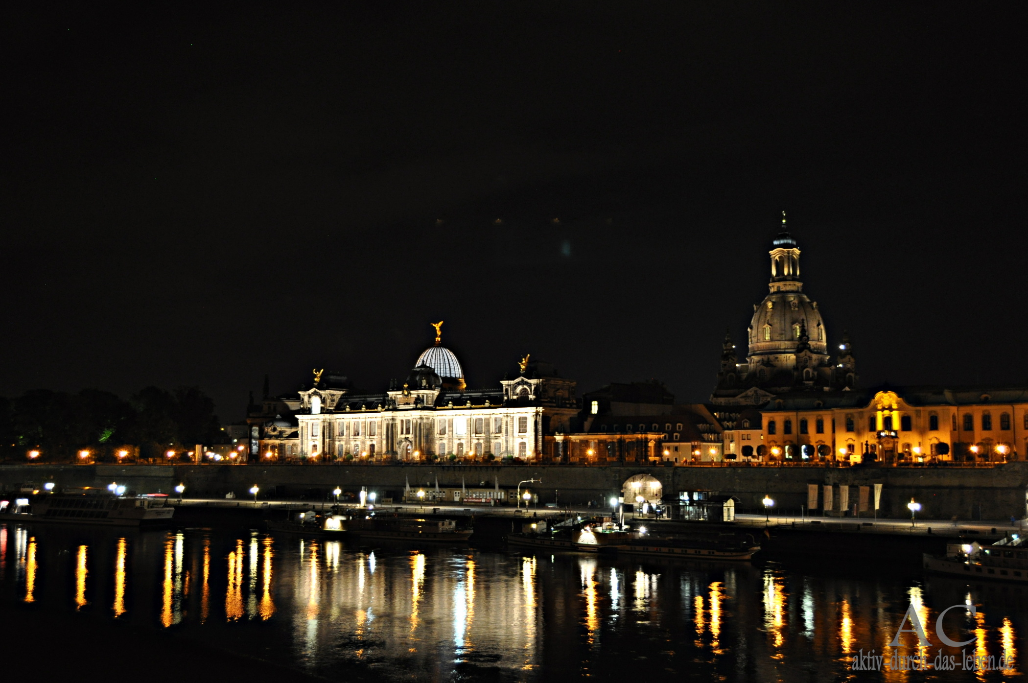 Dresden ist auf jeden Fall eine Reise wert, die historische Altstadt ist wunderschön