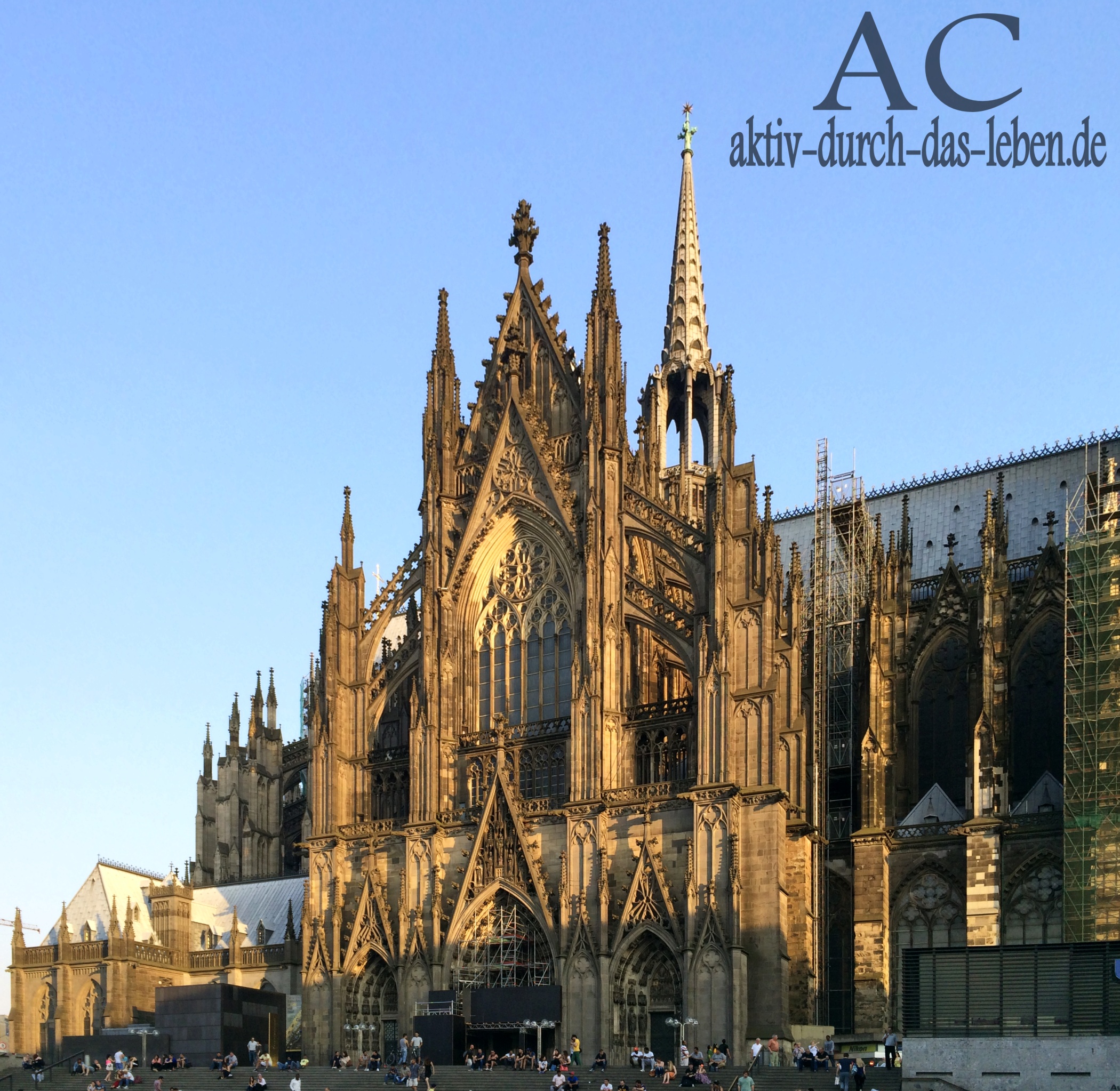 UNESCO-Weltkulturerbe Kölner Dom. Eine der weltweit größten Kathedrale im gotischen Baustil. 