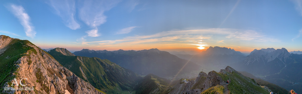 Sonnenaufgangswanderung Grubigstein Panorama